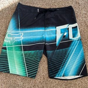 Men’s fox brand size 36 board shorts